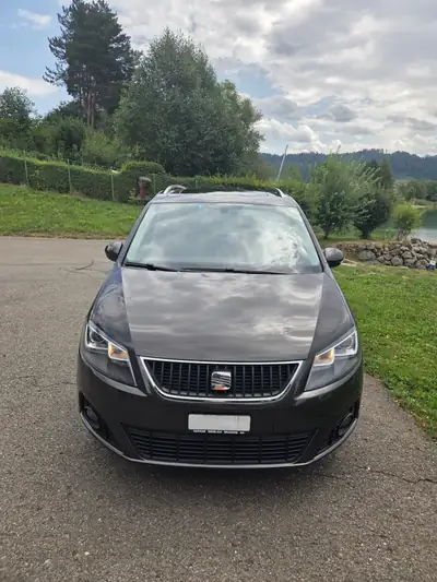 SEAT Alhambra 2.0 TDI 140 — Monospace 4x4 robuste, frais du contrôle technique — interior