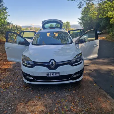 Renault Megane Estate 1.5 dCi Bose EDC — Diesel économe, break spacieux, sans sinistre — Miniatura 10