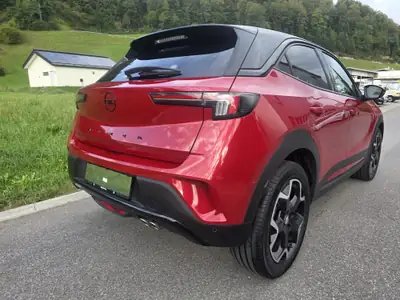 Opel Mokka 1.2 T 130 Ultimate — SUV urbain dynamique, moteur turbo efficient — Miniatur 17