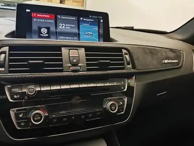 BMW M140i Handschalter — Coupé sportif 340 ch, boîte manuelle, traction arrière — Detail