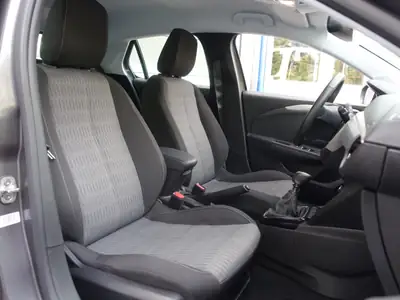 Opel Corsa 1.2 TP Edition 2020 — Citadine fiable, peu kilométrée et impeccablement entretenue — Thumbnail 9