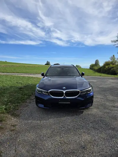 BMW 320d xDrive Touring — Break diesel 190 ch, faible kilométrage, équipement premium — interni