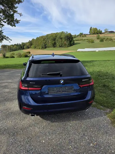 BMW 320d xDrive Touring — Break diesel 190 ch, faible kilométrage, équipement premium — cruscotto
