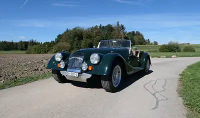 Morgan Plus 8 Sports Lightweight 1976 — Roadster britannique ultra-rare, entièrement restauré — détail