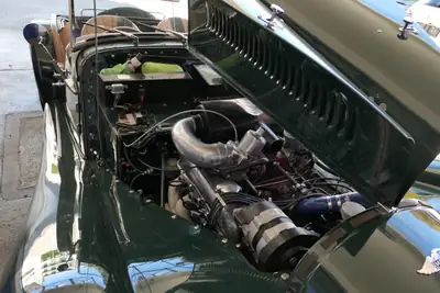 Morgan Plus 8 Sports Lightweight 1976 — Roadster britannique ultra-rare, entièrement restauré — Miniature 12