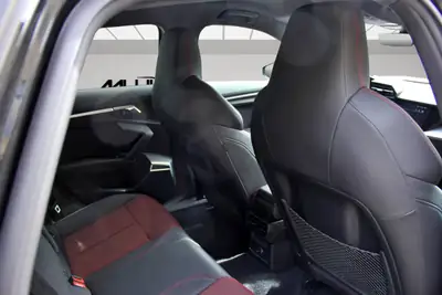 Audi S3 Sportback 2.0 TFSI Quattro — Sportive Compacte Haute Performance — Thumbnail 12