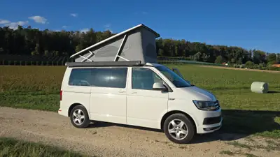 VW T6 California Ocean — Camping-car aménagé diesel, cuisine intégrée et équipements neufs — Thumbnail 7