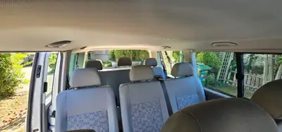 VW T5 1.9 TDI 102 — Monospace 9 places fiable, moteur économe — side view