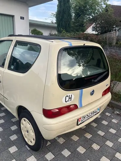 FIAT Seicento 1100 50th Anniversary Last Ed. — Icône rétro compacte, édition limitée 2007 — Heckansicht