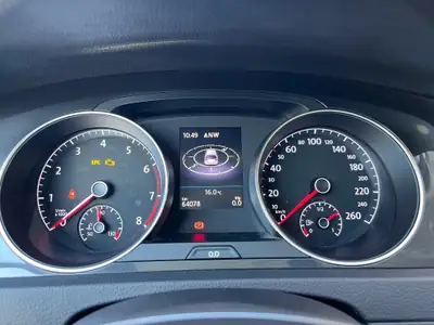 VW Golf 1.5 TSI EVO Comfortline — Monospace pratique, entretien impeccable, peu kilométré — Thumbnail 8