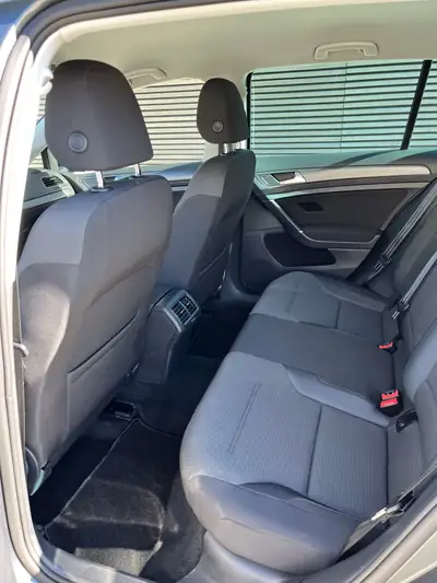 VW Golf 1.5 TSI EVO Comfortline — Monospace pratique, entretien impeccable, peu kilométré — Thumbnail 15