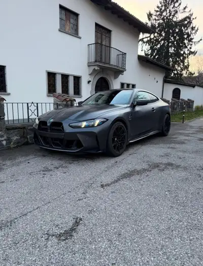 BMW M4 Coupé Competition M xDrive — 530 ch, Full Carbon, performances extrêmes — vista esterna