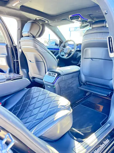 Mercedes-Benz S 400 d 4MATIC — Berline de prestige diesel, 160'000 km, sans sinistre — Heckansicht