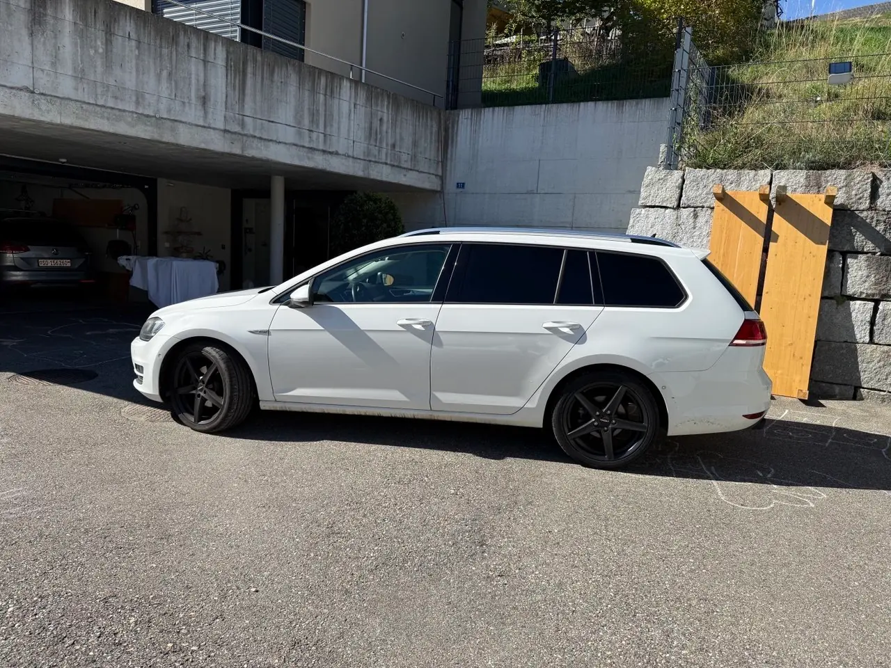 VW Golf 1.4 TSI 122 Cup DSG — Break familial économe, sans accident