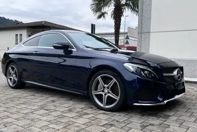 Mercedes-Benz C 300 AMG Line — Coupé sportif 245 ch, seulement 59'000 km — fianco