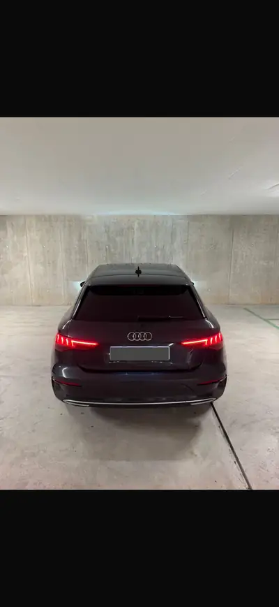 Audi A3 Sportback 35 TFSI — Hybride rechargeable, 64'300 km, design premium — côté