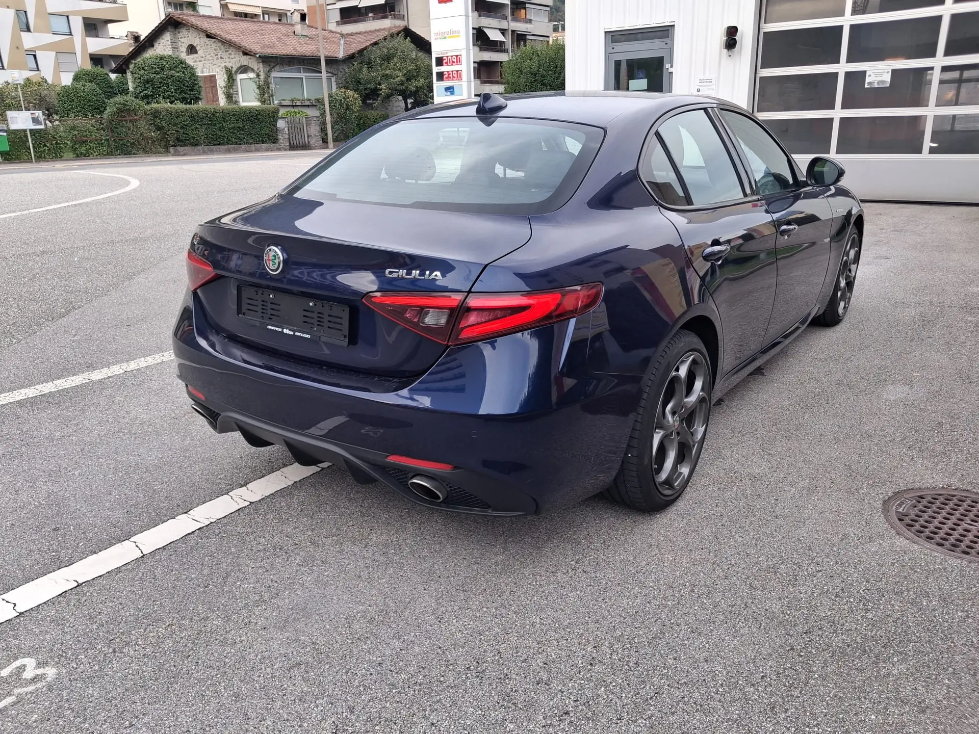 Alfa Romeo Giulia 2.0 Q4 Veloce TI — Berline sportive all-wheel drive, 57'000 km