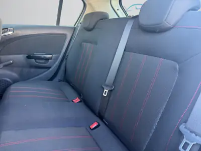 Opel Corsa 1.4 TP Color Edition — Citadine fiable, entretien maîtrisé, sans sinistre — Miniature 16