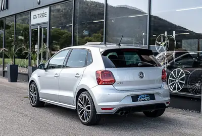 VW Polo 1.8 TSI GTI BMT — Sportive compacte, 192 ch, expertise du jour — interior
