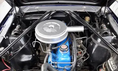 Ford Mustang Cabriolet 1965 — L'icône américaine convertible, 150'000 km — détail