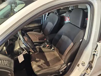 Mitsubishi ASX 2.2 DID Style 4WD — SUV fiable, diesel économique, tout juste révisé — Thumbnail 24