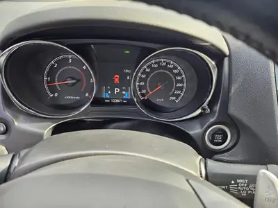 Mitsubishi ASX 2.2 DID Style 4WD — SUV fiable, diesel économique, tout juste révisé — Thumbnail 31