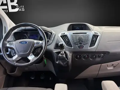 Ford Tourneo Custom 300 L1H1 Titanium — Monospace 8 places, diesel économe et fiable — Thumbnail 11