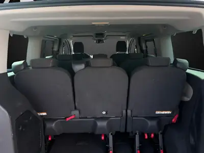 Ford Tourneo Custom 300 L1H1 Titanium — Monospace 8 places, diesel économe et fiable — Thumbnail 14