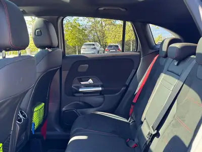 Mercedes-Benz GLA 35 AMG 4matic — Performance sportive et rouage intégral, 36 500 km — Miniatura 7