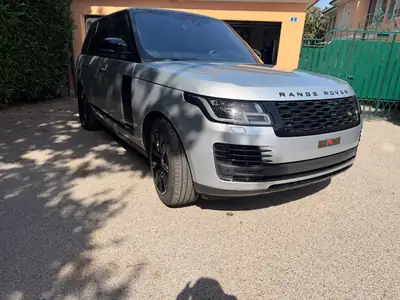 Land Rover Range Rover 2.0 P400e Autobiography — Hybride rechargeable premium, 87 200 km — détail