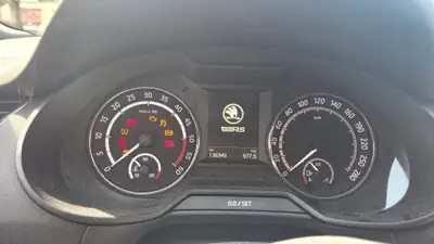 Skoda Octavia 2.0 TDI RS 184 ch — Break diesel performant, 137 000 km, sans accident — Miniatur 11