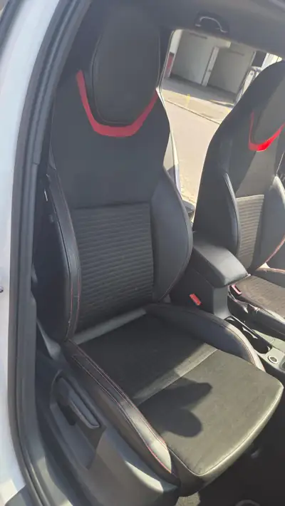 Skoda Octavia 2.0 TDI RS 184 ch — Break diesel performant, 137 000 km, sans accident — Miniatur 14