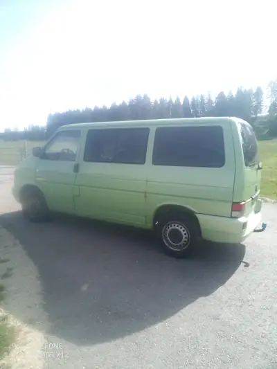 VW T4 2.5 TDI — Monospace 9 places robuste, diesel économique — arrière