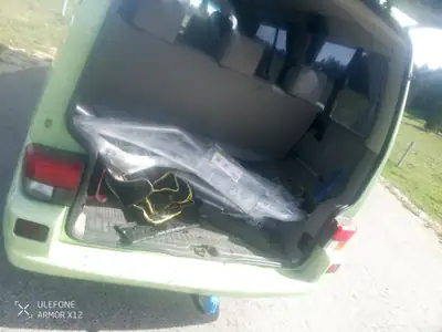 VW T4 2.5 TDI — Monospace 9 places robuste, diesel économique — intérieur