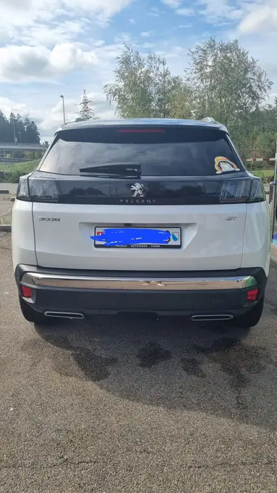 Peugeot 3008 2021 — SUV dynamique 181 ch, design premium, faible kilométrage — intérieur