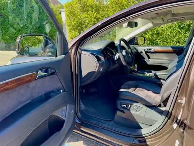 Audi Q7 3.0 V6 TDI Quattro — SUV 7 places premium, suspension pneumatique ajustable — Thumbnail 17