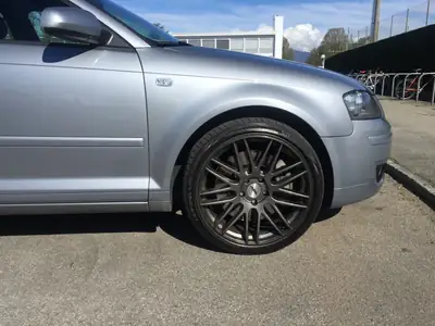 Audi A3 3.2 V6 Ambition Quattro — Berline sportive 250 ch, transmission intégrale — arrière