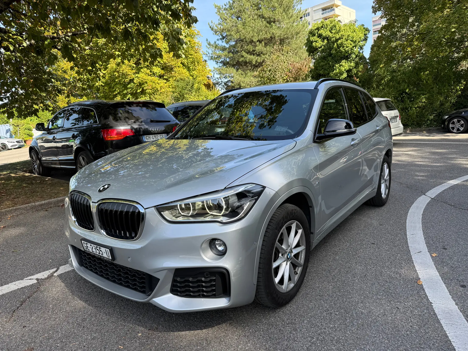 BMW X1 xDrive 20i M Sport — SUV compact dynamique, entretien complet