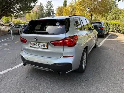 BMW X1 xDrive 20i M Sport — SUV compact dynamique, entretien complet — Thumbnail 23