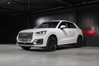 Audi Q2 2.0 TDI quattro S-tronic — SUV compact diesel performant, 104'000 km — interior