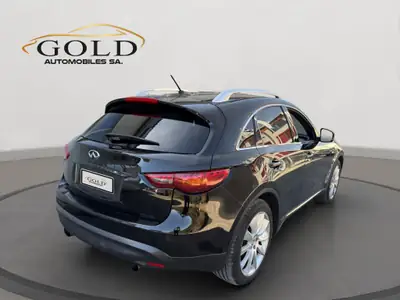 INFINITI FX30d S Premium AWD — SUV diesel robuste, suivi complet, sans sinistre — côté