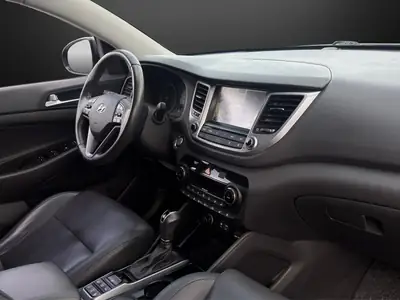 Hyundai Tucson 2.0 CRDI Vertex 4WD — SUV robuste, transmission automatique, 100 000 km — Thumbnail 10