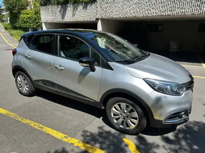 Renault Captur 1.2 TCe Intens — SUV compact économique et sans sinistre — tableau de bord