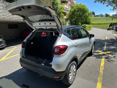 Renault Captur 1.2 TCe Intens — SUV compact économique et sans sinistre — intérieur
