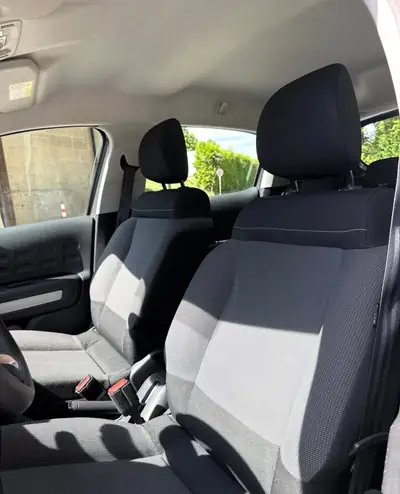 Citroën C3 1.2 PureTech Feel — Citadine économique et fiable, 57 000 km — detail