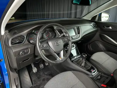 Opel Grandland X 1.2i TP Excellence 2019 — SUV polyvalent, entretien léger, sans sinistre — Thumbnail 13
