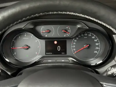 Opel Grandland X 1.2i TP Excellence 2019 — SUV polyvalent, entretien léger, sans sinistre — Thumbnail 17