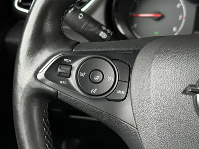 Opel Grandland X 1.2i TP Excellence 2019 — SUV polyvalent, entretien léger, sans sinistre — Thumbnail 23