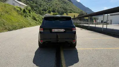 Range Rover Sport 5.0 V8 SC Autobiography Dynamic — Performances superbes, sans accident — côté