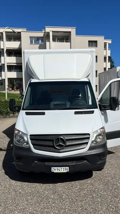 Mercedes-Benz 314 CDI — Utilitaire compact diesel, fiabilité allemande éprouvée — vue extérieure